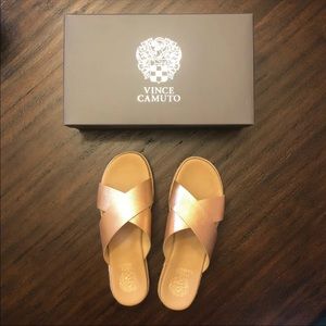 Vince Camuto sandals Rickert gold 9